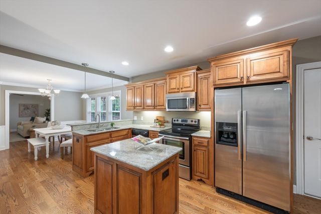 103 Short Dr, Mount Juliet, TN 37122