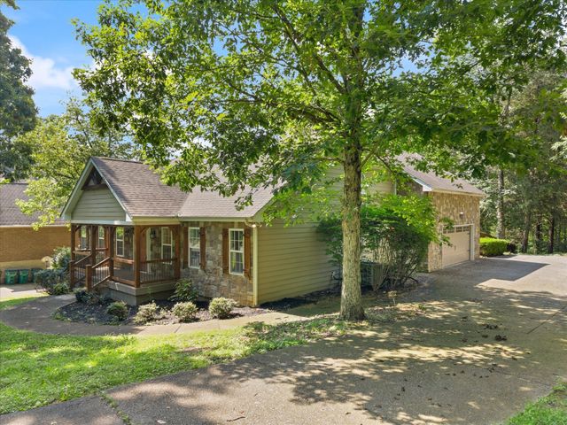 103 Short Dr, Mount Juliet, TN 37122