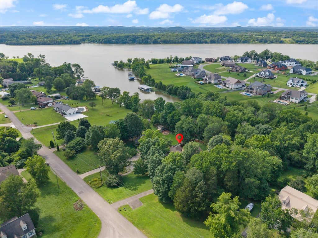 103 Short Dr, Mount Juliet, TN 37122