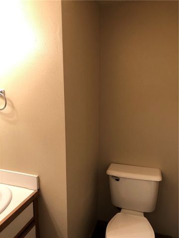 609 SW Adams Street, Fayetteville, AR 72703