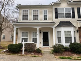 2739 Wyntercrest Lane, Durham, NC 27713