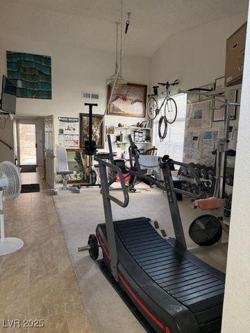 1325 Maplegrove Circle, Las Vegas, NV 89108