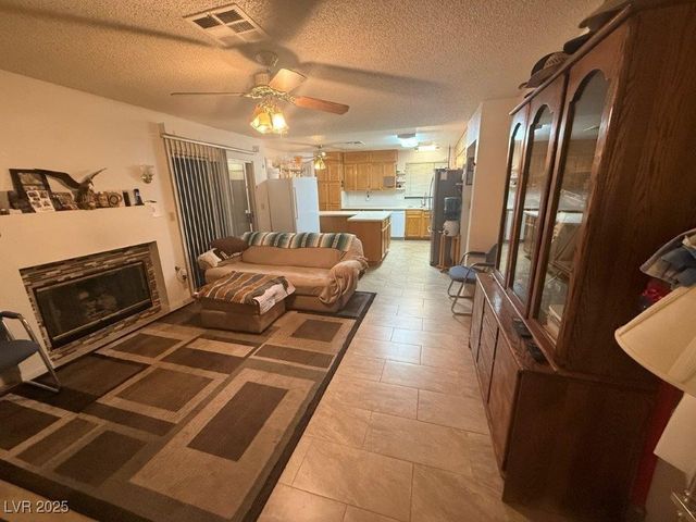 1325 Maplegrove Circle, Las Vegas, NV 89108