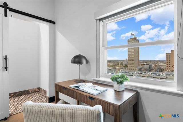 219 S 4th Street 608, Waco, TX 76701