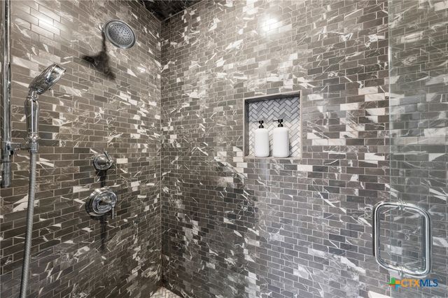 219 S 4th Street 608, Waco, TX 76701