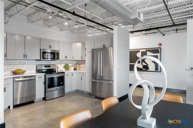 219 S 4th Street 608, Waco, TX 76701