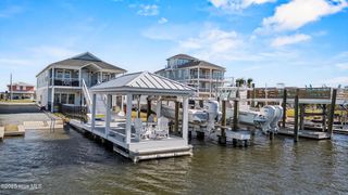 9107 W 9th Street, Holly Ridge, NC 28445