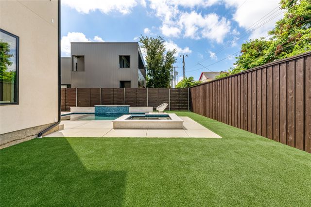 2311 Madera Street, Dallas, TX 75206