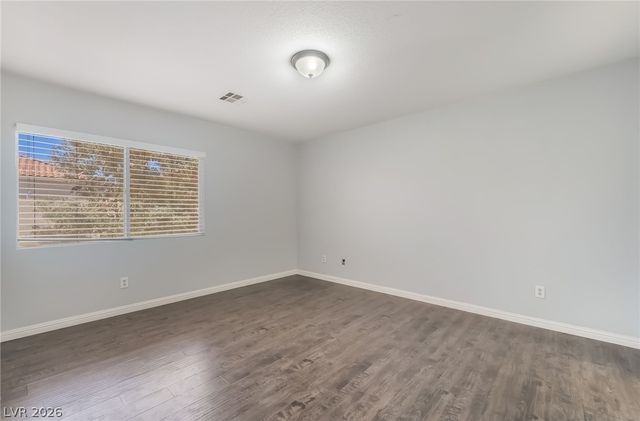 7527 Jacaranda Leaf Street, Las Vegas, NV 89139