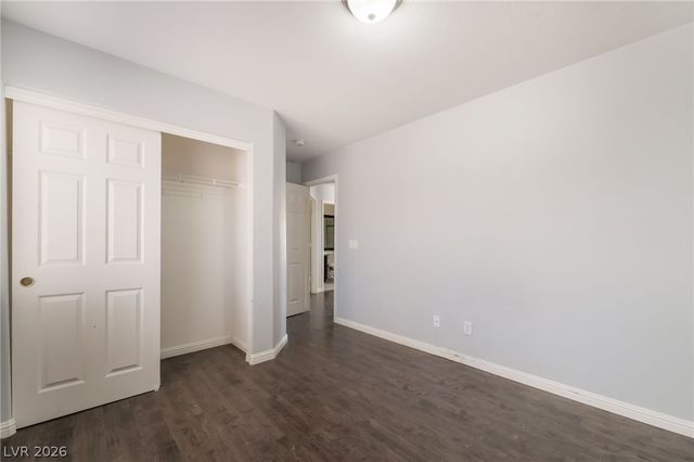 7527 Jacaranda Leaf Street, Las Vegas, NV 89139