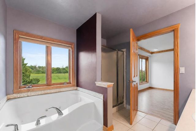 465 WINDING WATERS WAY, De Pere, WI 54115