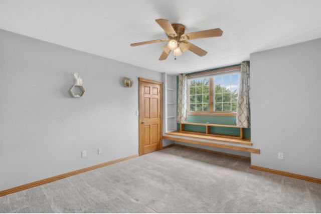 465 WINDING WATERS WAY, De Pere, WI 54115