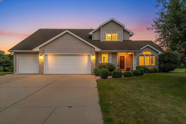 465 WINDING WATERS WAY, De Pere, WI 54115