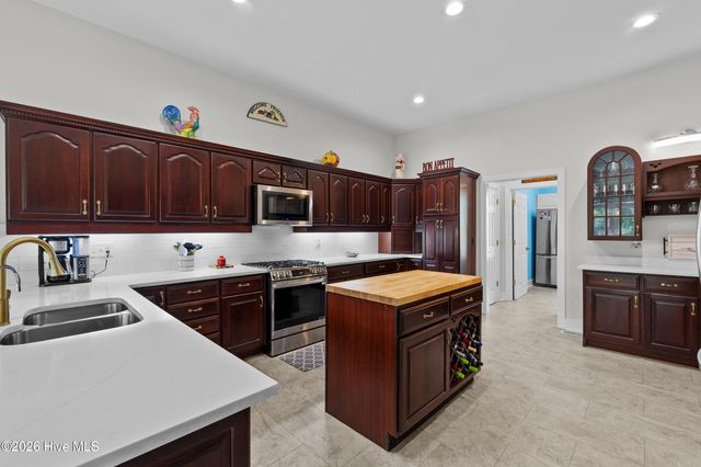 102 Coral Cove, Sneads Ferry, NC 28460