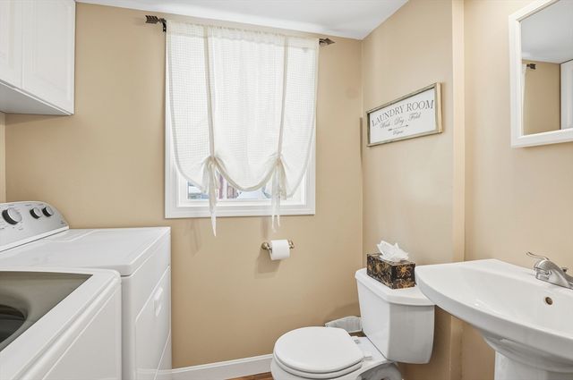 233 Mount Vernon Street, Fitchburg, MA 01420