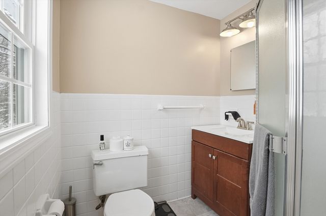 233 Mount Vernon Street, Fitchburg, MA 01420