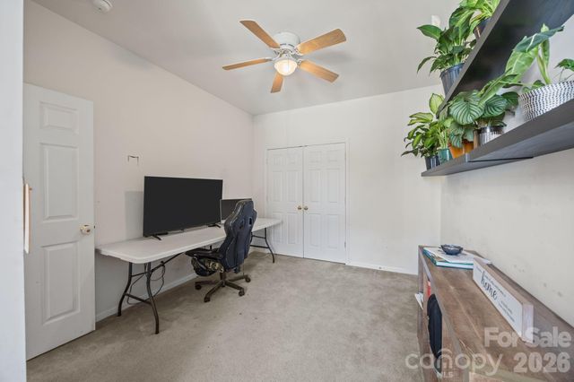 1124 Homestead Glen Boulevard, Charlotte, NC 28214