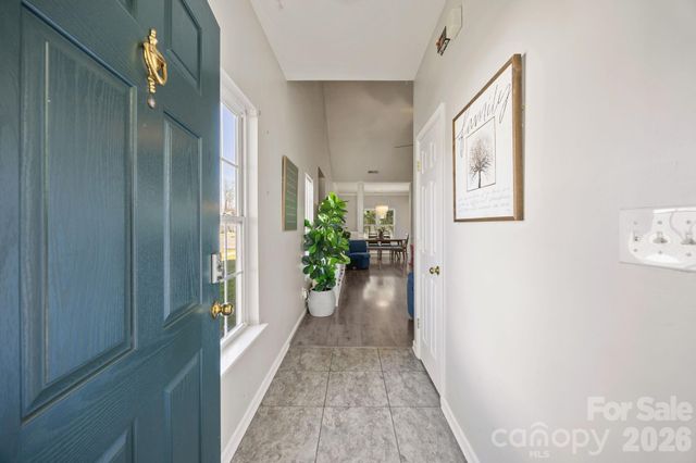 1124 Homestead Glen Boulevard, Charlotte, NC 28214