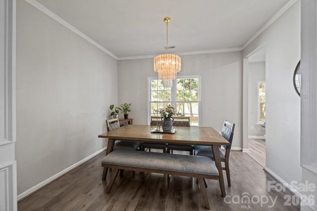 1124 Homestead Glen Boulevard, Charlotte, NC 28214