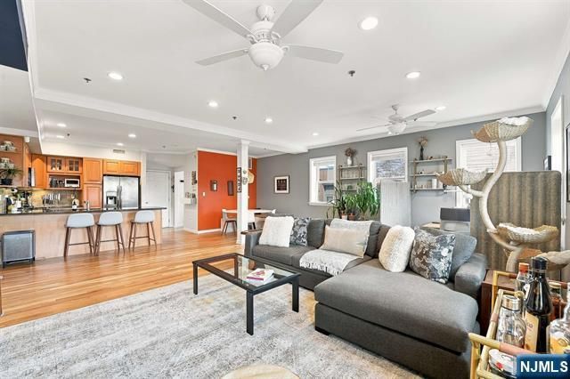 547 Bloomfield Street 4, Hoboken, NJ 07030