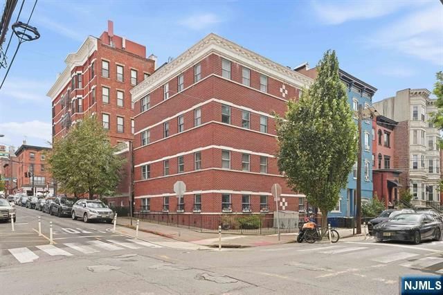 547 Bloomfield Street 4, Hoboken, NJ 07030