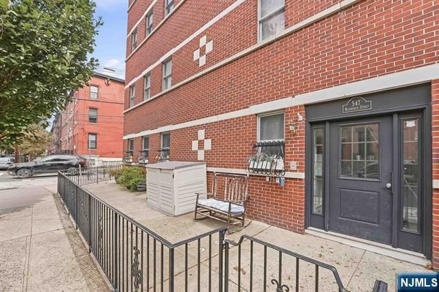 547 Bloomfield Street 4, Hoboken, NJ 07030