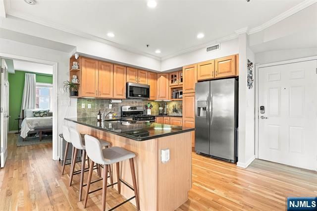 547 Bloomfield Street 4, Hoboken, NJ 07030