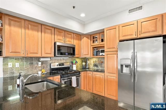 547 Bloomfield Street 4, Hoboken, NJ 07030