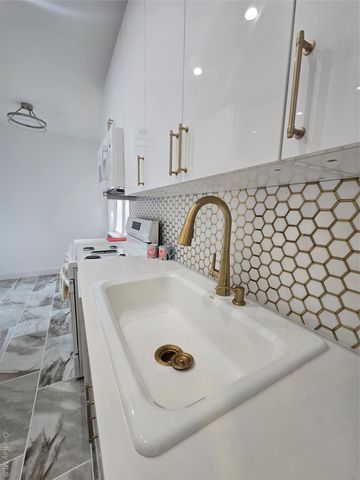 35-21 79th Street 2H, Jackson Heights, NY 11372