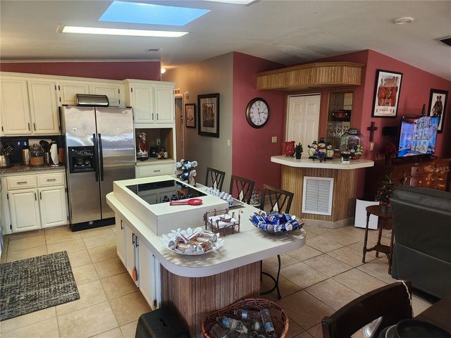 24921 PINE HILL, Leesburg, FL 34748