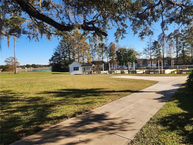 24921 PINE HILL, Leesburg, FL 34748