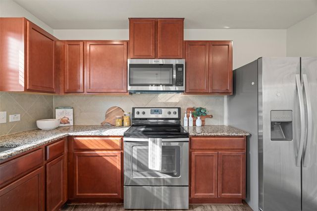 12901 Fireside Chat ST, Manor, TX 78653