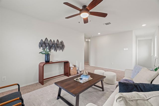 12901 Fireside Chat ST, Manor, TX 78653