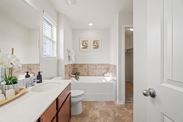 12901 Fireside Chat ST, Manor, TX 78653