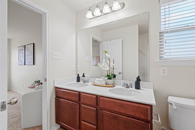 12901 Fireside Chat ST, Manor, TX 78653