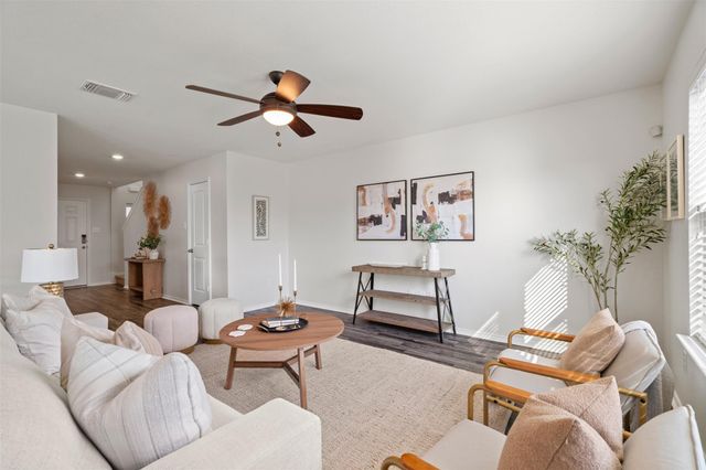 12901 Fireside Chat ST, Manor, TX 78653