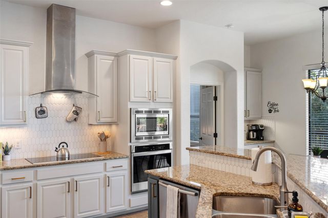 20914 High DR, Lago Vista, TX 78645