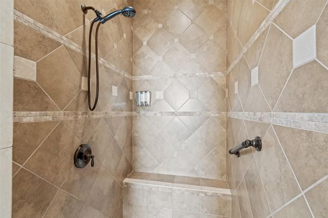 20914 High DR, Lago Vista, TX 78645