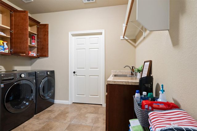 20914 High DR, Lago Vista, TX 78645