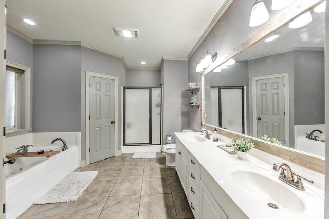 292 Port Royal Way, Houma, LA 70360