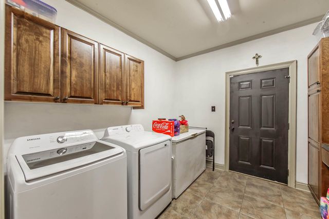 292 Port Royal Way, Houma, LA 70360