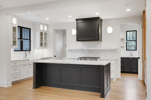 4132 Drew Avenue S, Minneapolis, MN 55410