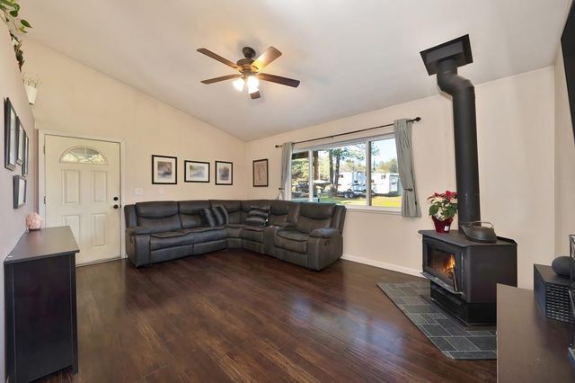 13777 Meadow Valley Rd, Dobbins, CA 95935