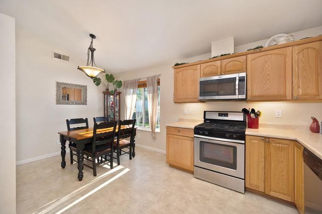 13777 Meadow Valley Rd, Dobbins, CA 95935