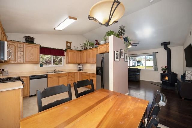 13777 Meadow Valley Rd, Dobbins, CA 95935