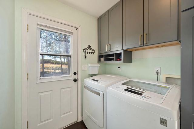 13777 Meadow Valley Rd, Dobbins, CA 95935