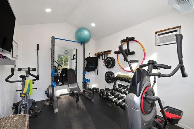 13777 Meadow Valley Rd, Dobbins, CA 95935