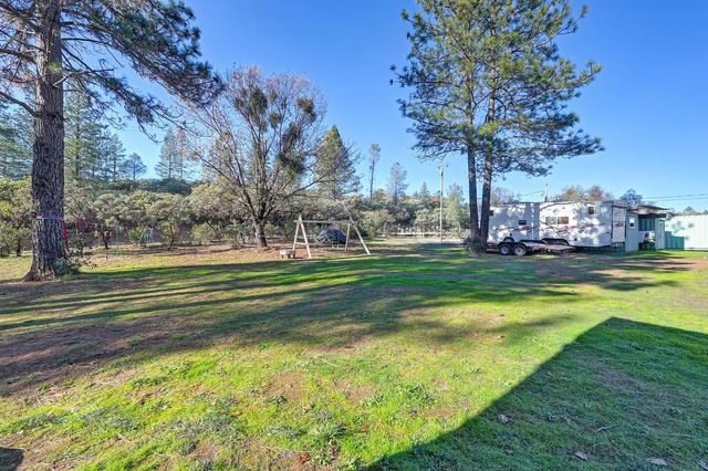 13777 Meadow Valley Rd, Dobbins, CA 95935