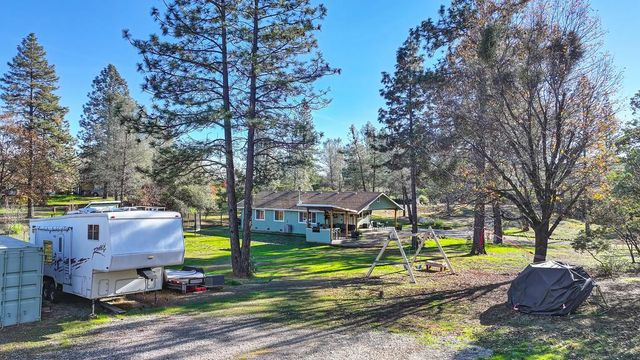 13777 Meadow Valley Rd, Dobbins, CA 95935