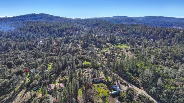 13777 Meadow Valley Rd, Dobbins, CA 95935